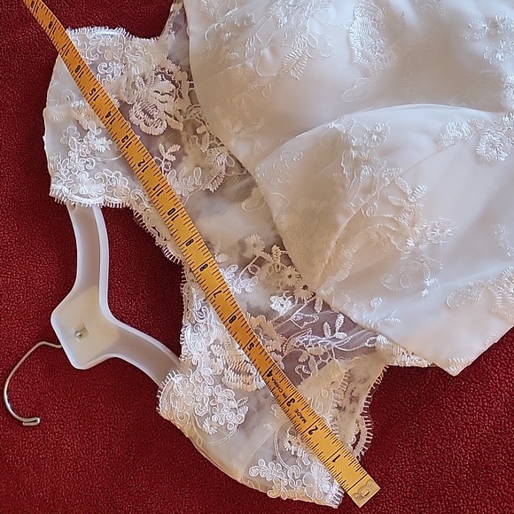 Jaeden Wedding Dress short - Picture 16 of 16